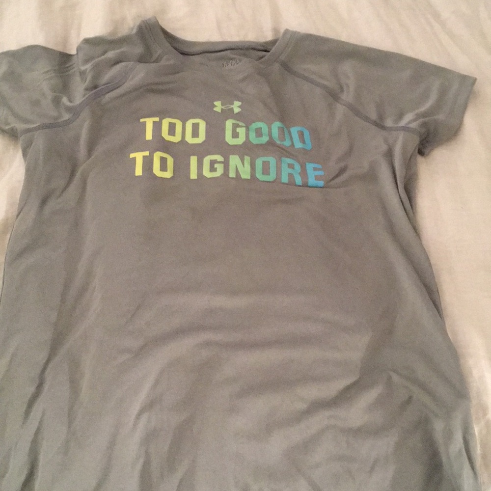 Grey under armor sports shirt young’s large